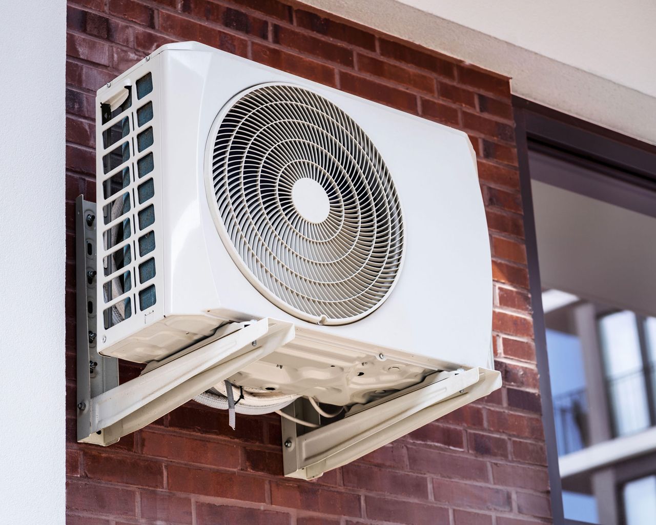 How to remove dust properly, according to air quality experts Homes & Gardens