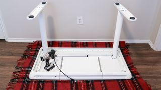 Assembling the LiftSync Clear Plus standing desk