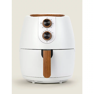 Cream and wood air fryer