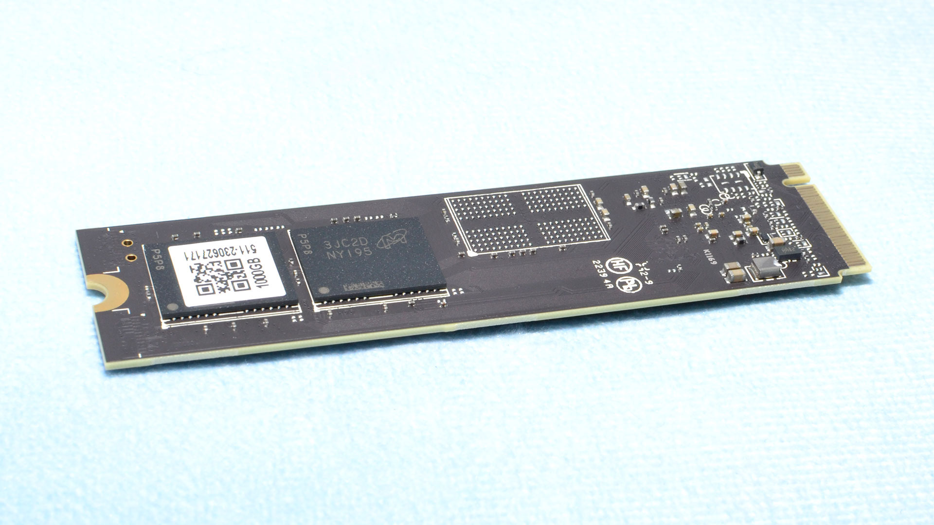 Gigabyte Aorus Gen5 12000 SSD