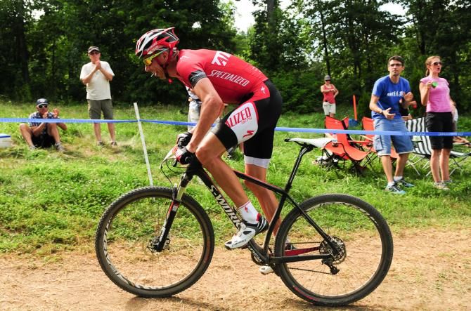 Todd Wells (Specialized) hammering up a climb with the race lead