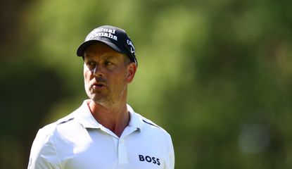 Stenson looks on at the 10th hole