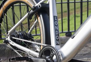 The Volt London e-bike: a close up of the motor and pedals