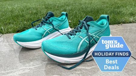 Asics Gel-Nimbus 27 unlaced next to grass