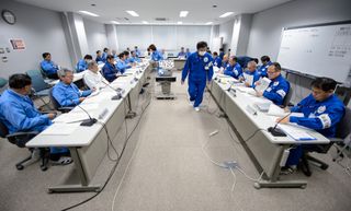 Officers Review Readiness of GPM Core Observatory for Launch