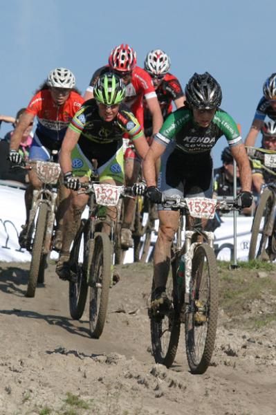 Mary McConneloug, Gunn Rita Dahle Flesjaa &amp; Laura Turpijn in the lead