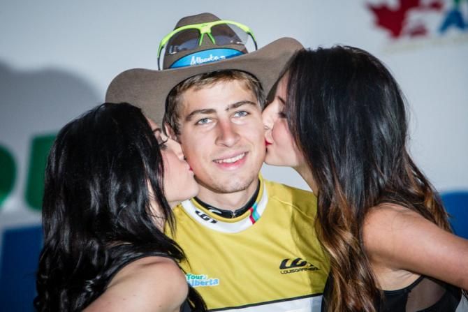 Peter Sagan (Cannondale) takes the stage and the overall race lead.