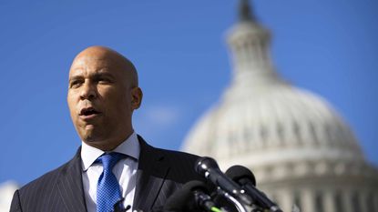 Senator Cory Booker shows support for Safe Banking Act