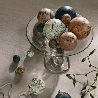 marble baubles