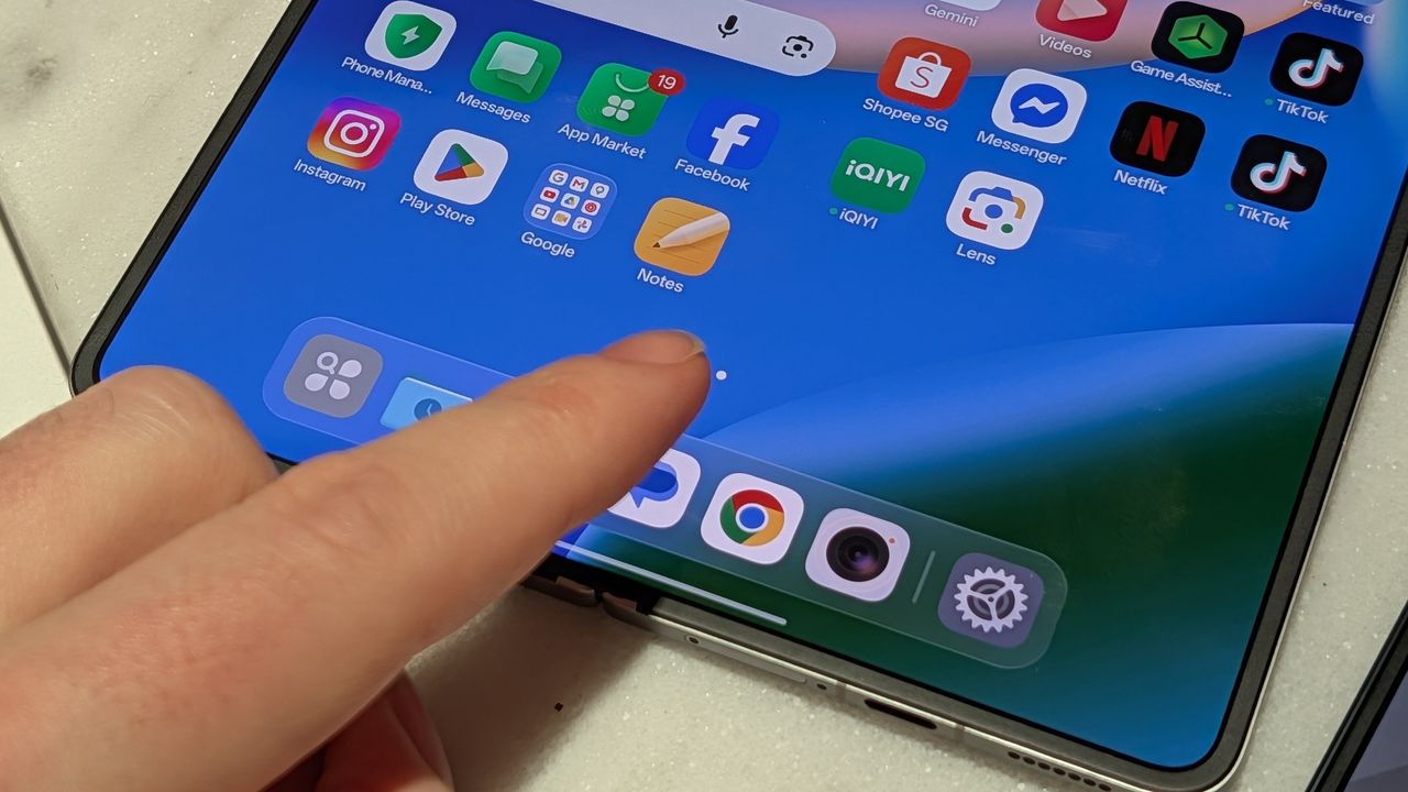 The Samsung Galaxy Z Fold 8 Ultra and Oppo Find N6 resting on a table