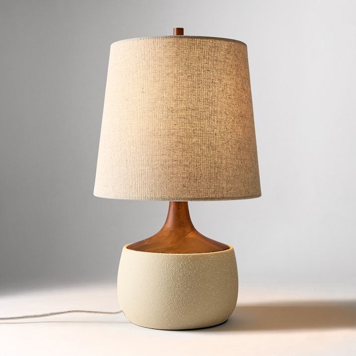 Bingley Table Lamp (16.5"&amp;ndash;22")