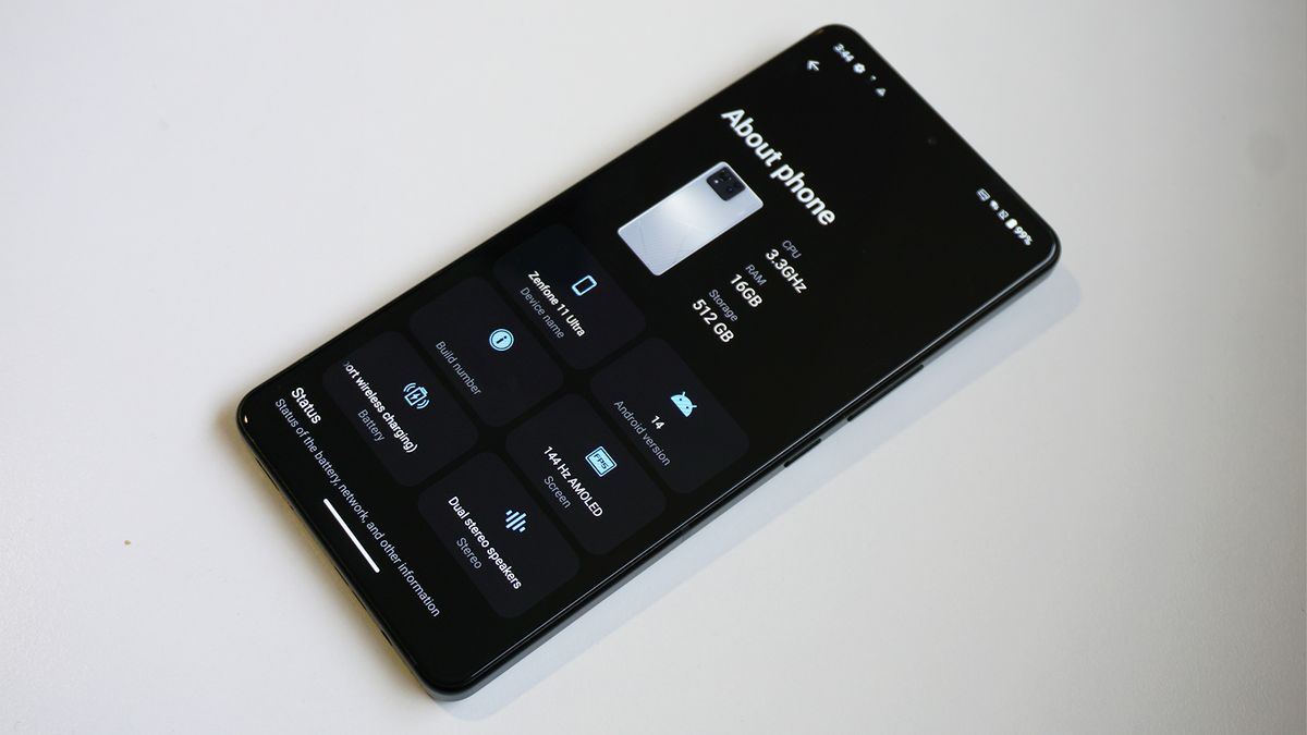 Asus Zenfone 11 Ultra review front angled BLTR