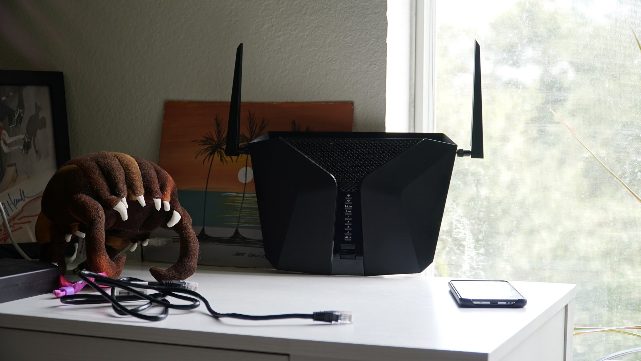 Should you wall-mount your Wi-Fi router? | Central