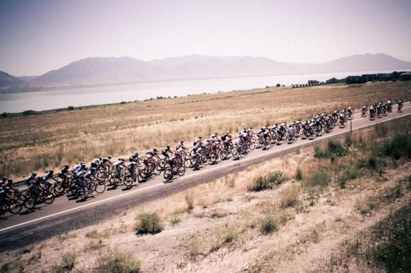 The race heads out through the high desert today.