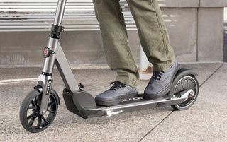 miglior monopattino elettrico per bambini: Razor EPrime