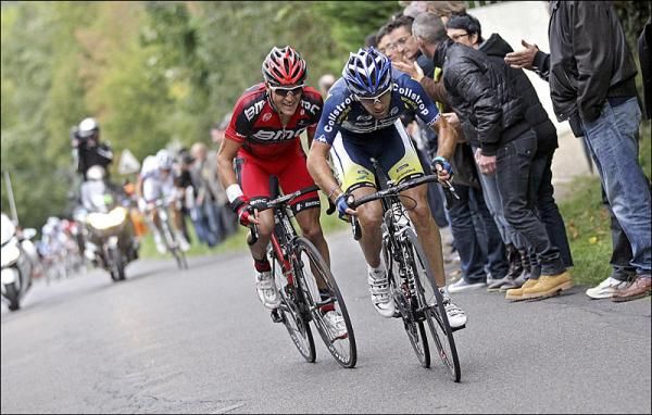 Marco Marcato (Vacansoleil-DCM) and Greg Van Avermaet (BMC) on the attack.