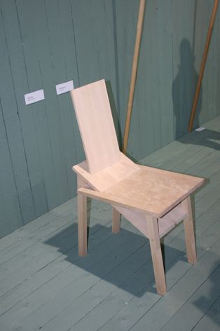 'Ristiin' chair,
