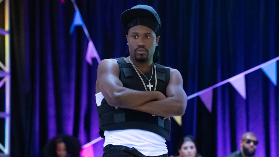 This Video Of Michael B. Jordan And Hailee Steinfeld Doing Sinners Press Is Cute, But Fans Are Still Making Shameik Moore Comments