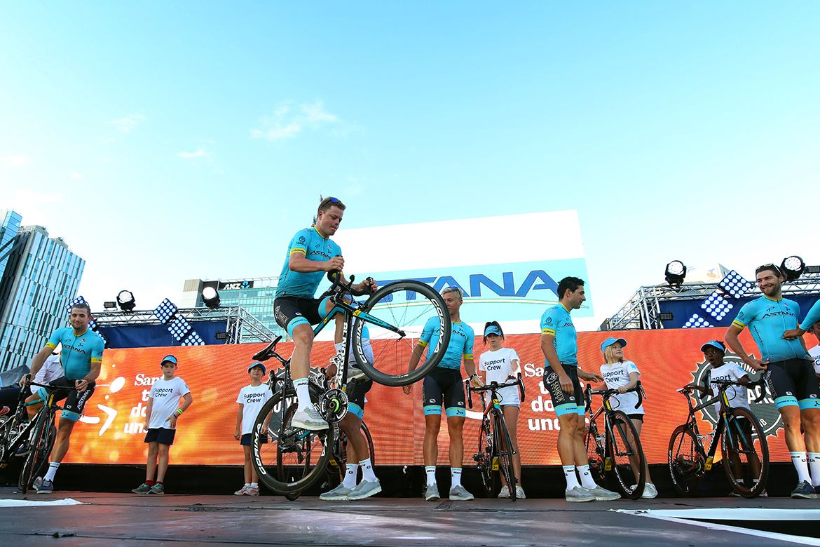 Truls Korsaeth (Astana) entertains the crowds at the Tour Down Under presentation.