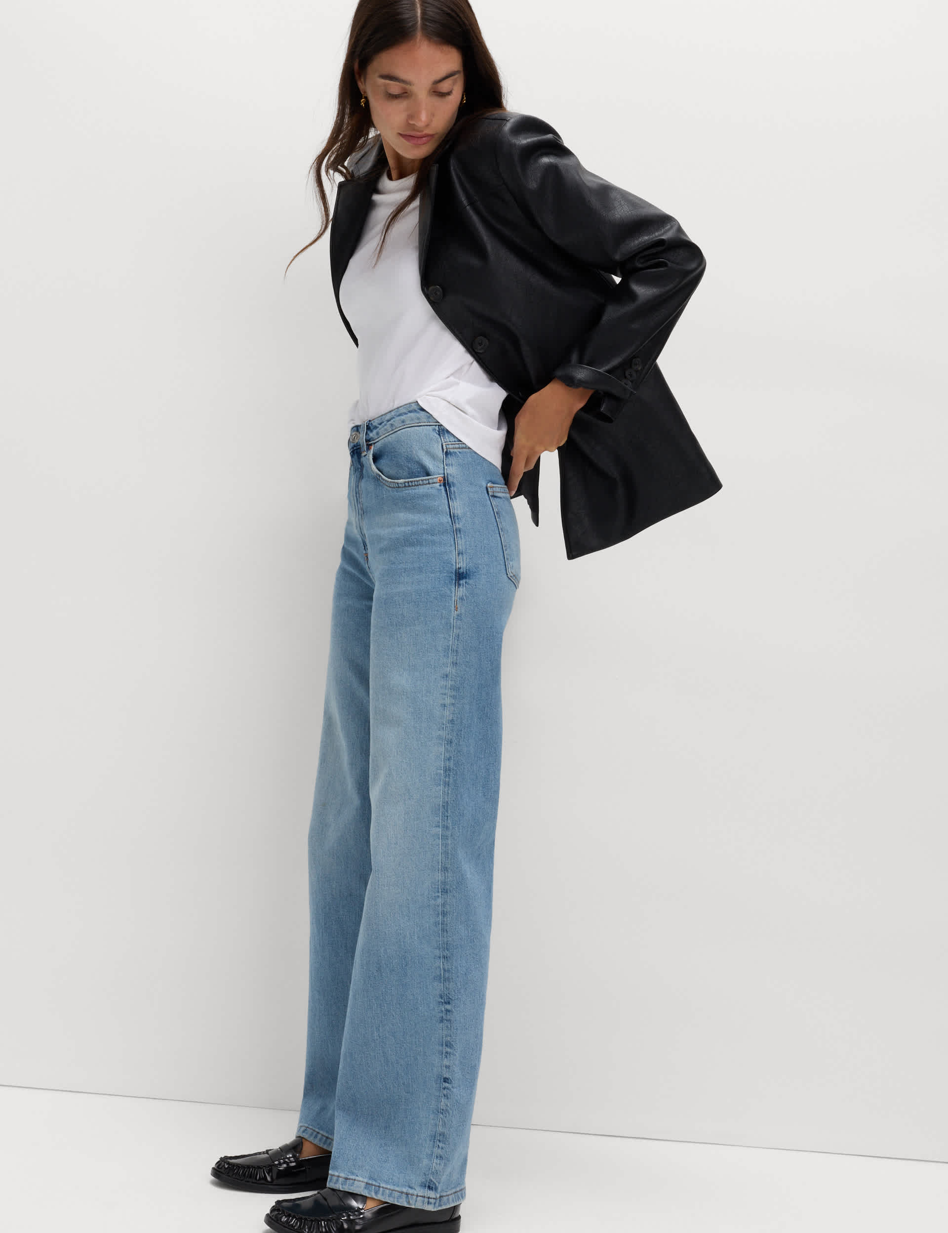 The Wide-Leg Jeans
