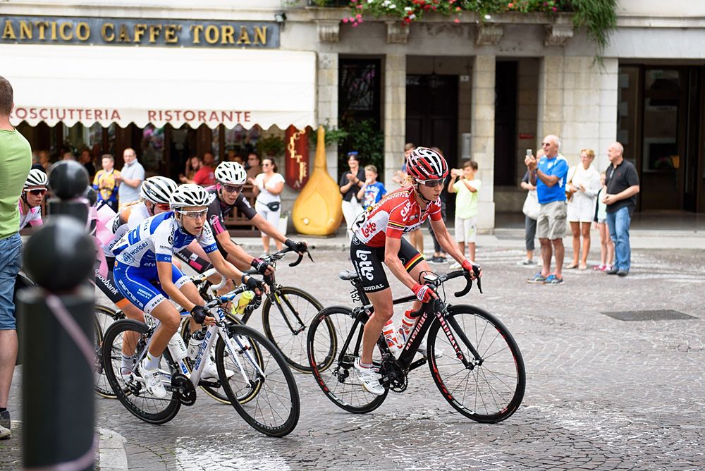 Giro Rosa stage 2
