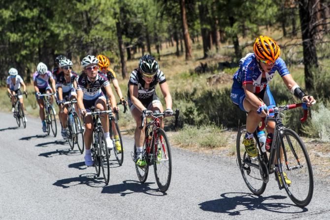 Jade Wilcoxson (Optum) leads one of the chase groups.