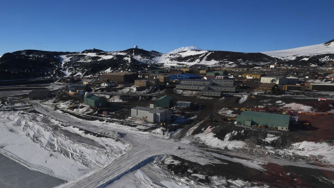 Harassment at Antarctic research bases could spell problems for moon, Mars outposts