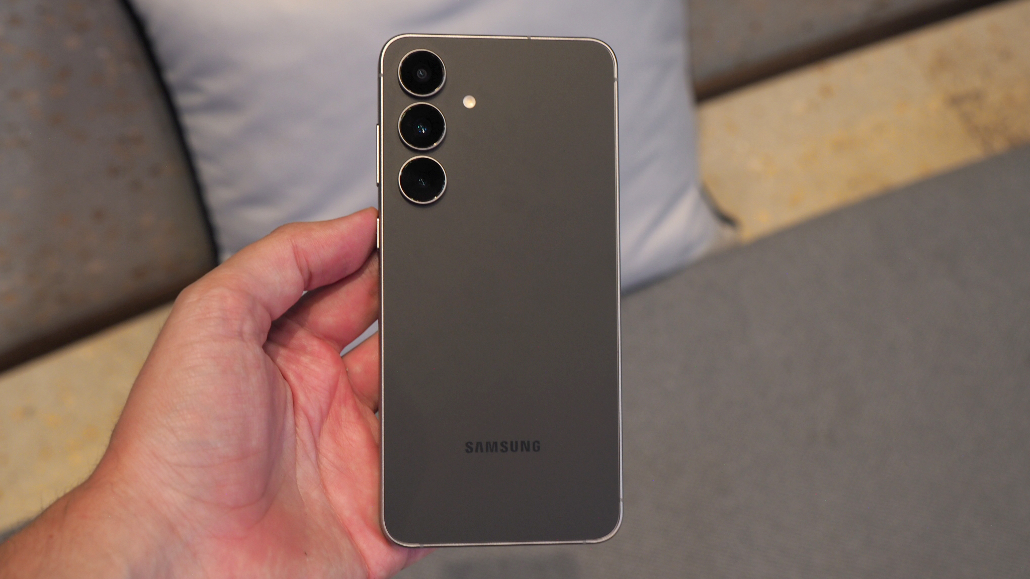 Samsung Galaxy S25 FE