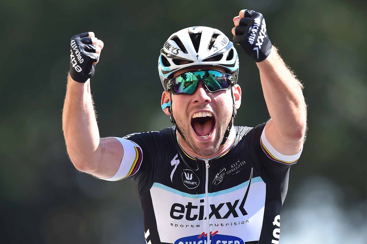 Mark Cavendish (Etixx-Quick Step) wins stage 7