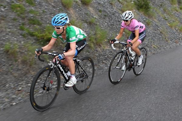 On the final climb, Marianne Vos (Nederland Bloeit) was still following Emma Pooley's (Garmin-Cervelo) wheel