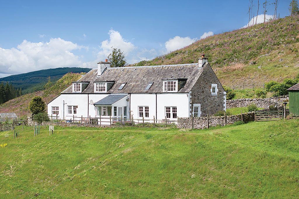 Smallholding for sale: Meadshaw, Roberton, Hawick, Scottish Borders.