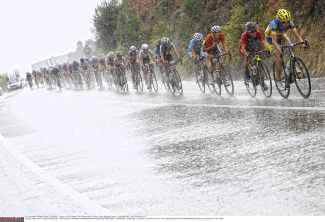 The women's road race featured rain early on