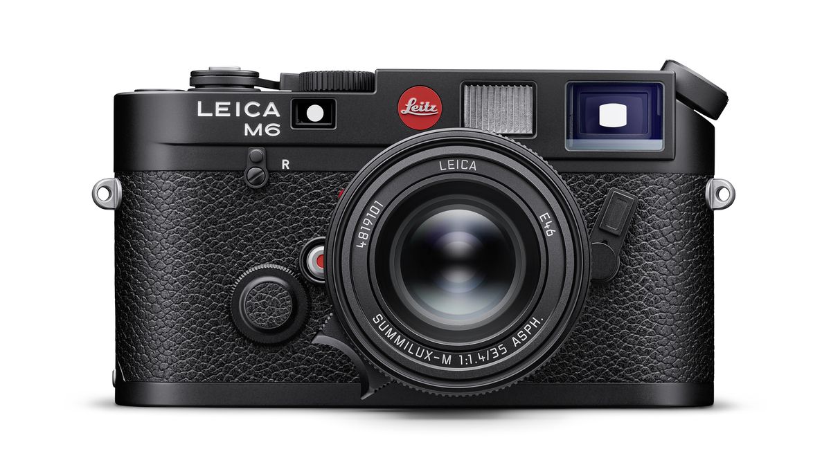 Lecia M6 2022