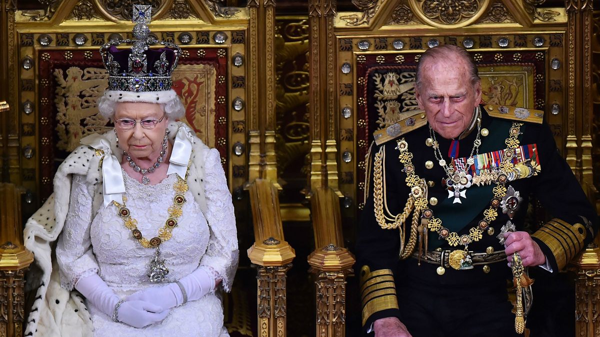 Le discours de la reine Elizabeth a été retardé pour une raison très étrange