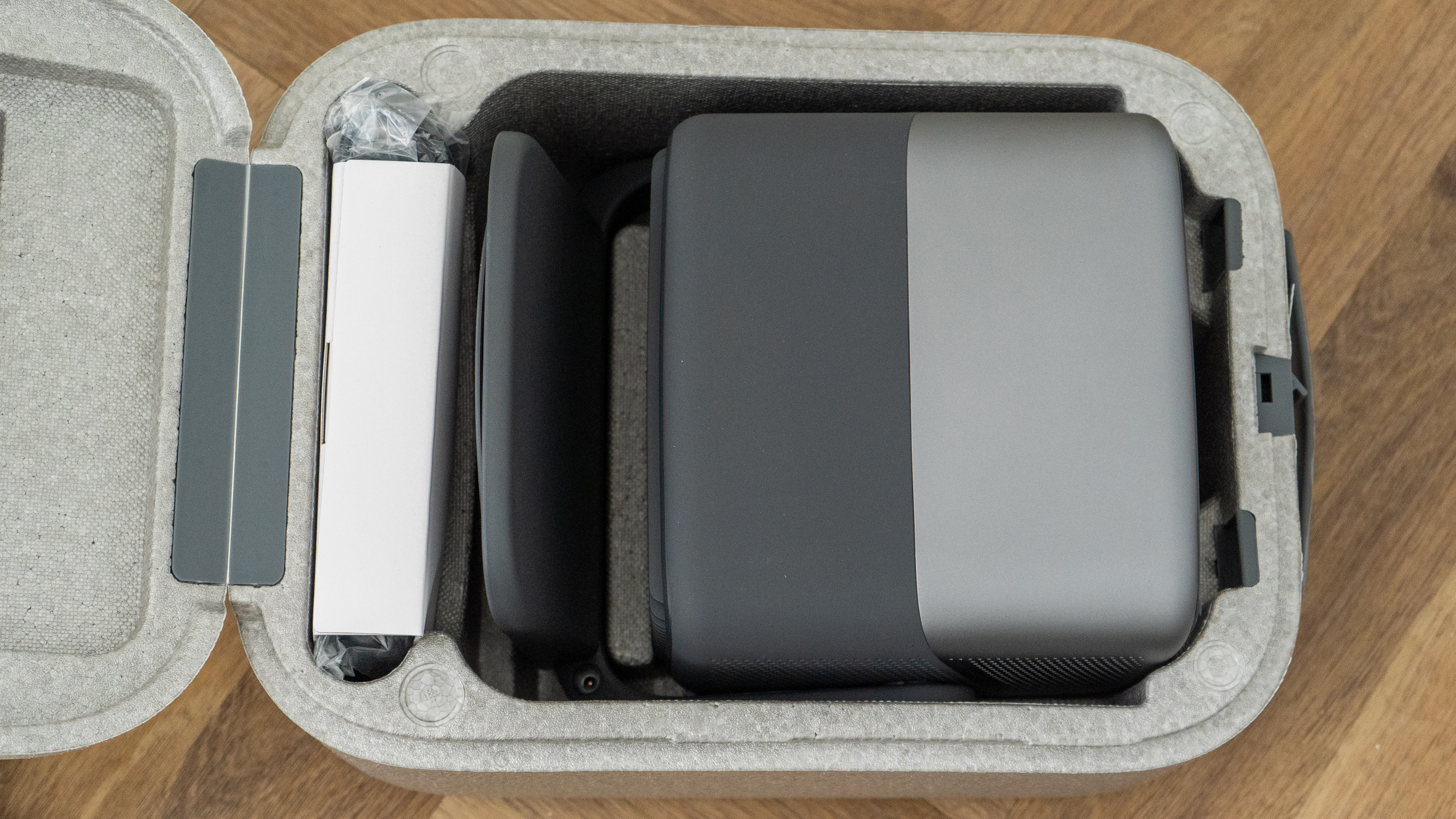 JMGO N1S Ultra projector