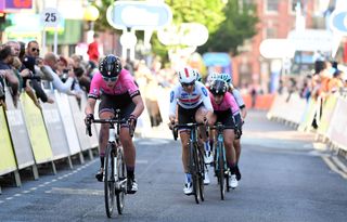 Clare Rose leads the break, Matrix Fitness Grand Prix 2016, Stoke-on-Trent