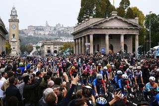 Il Lombardia 2026 LIVE - Remco Evenepoel, Isaac del Toro and Paul Seixas all in contention for wide-open final monument of the year