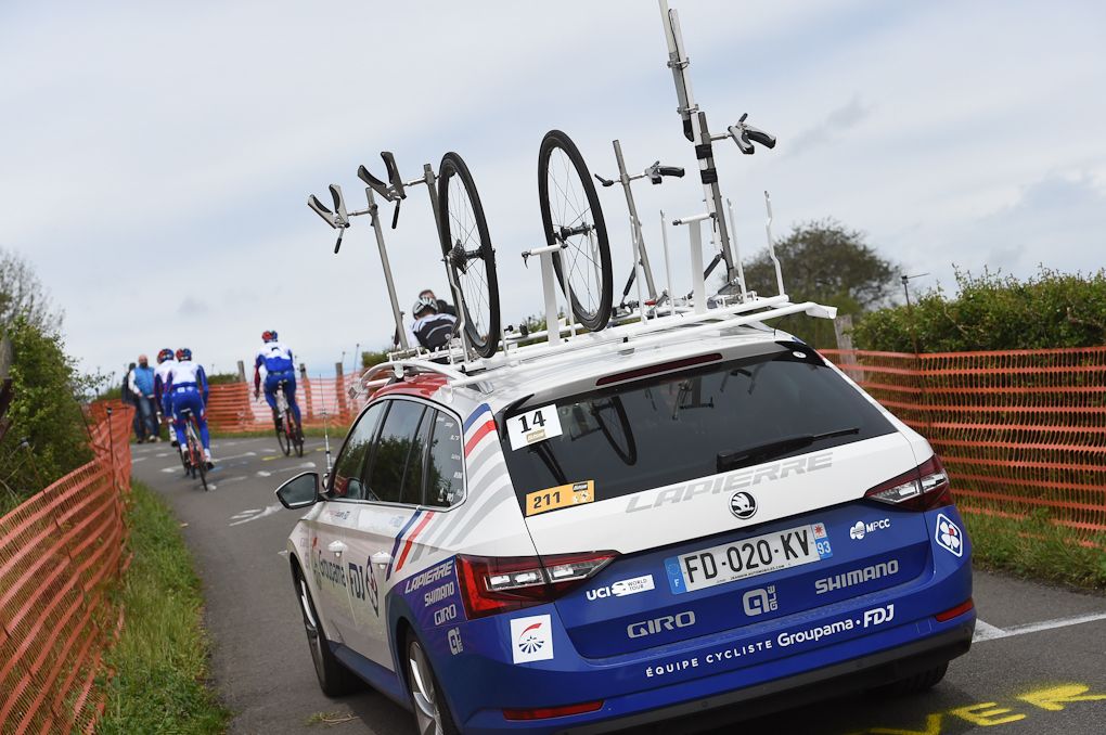 Groupama-FDJ riders climb La Redoute