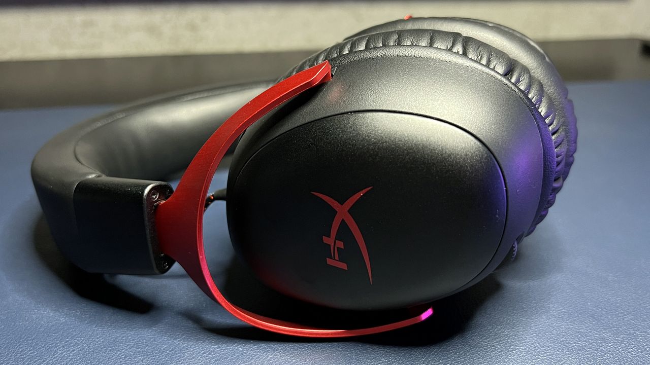 HyperX Cloud III Wireless
