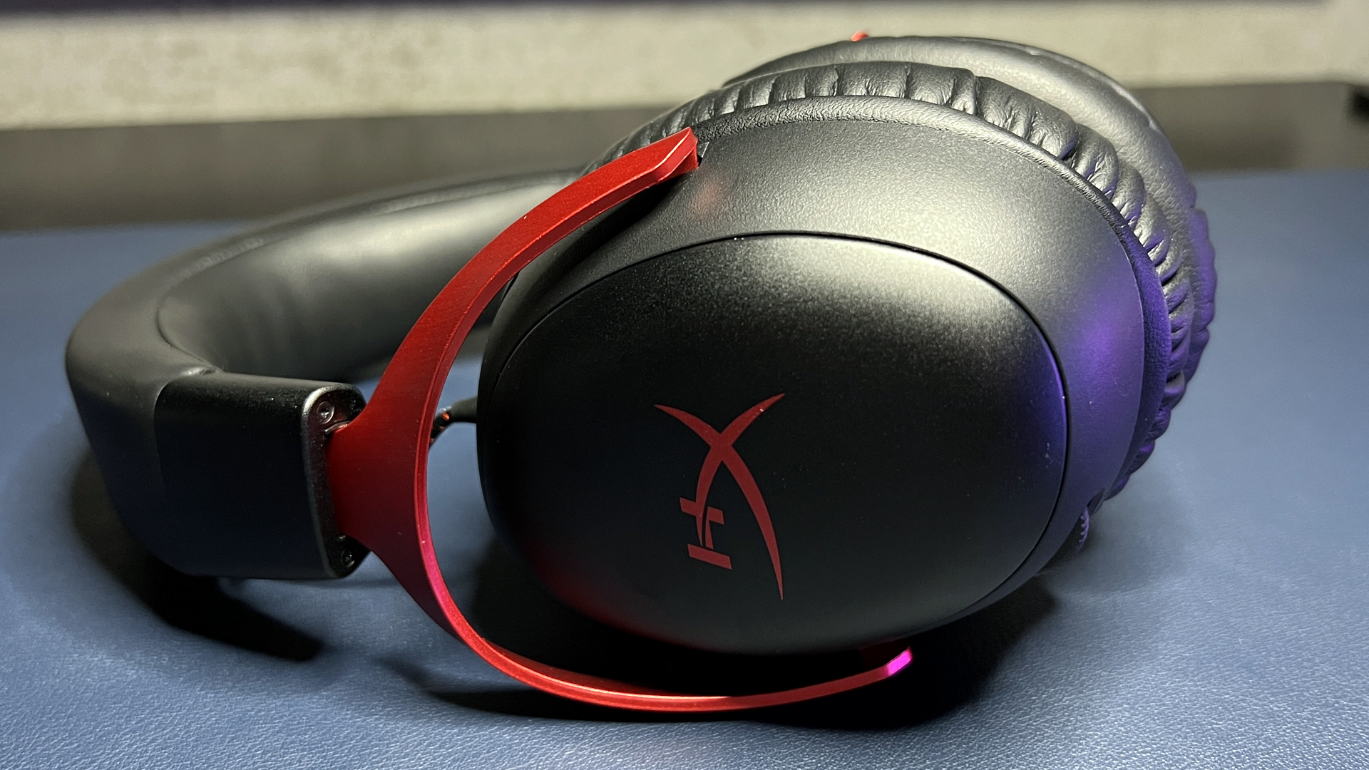 HyperX Cloud Flight Wireless Gaming Headset Lineup Expands to Include PS5  Support