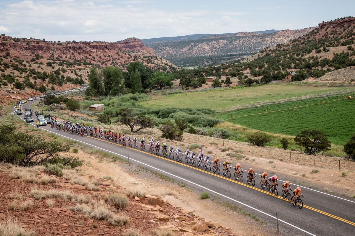 The peloton heads into Torrey