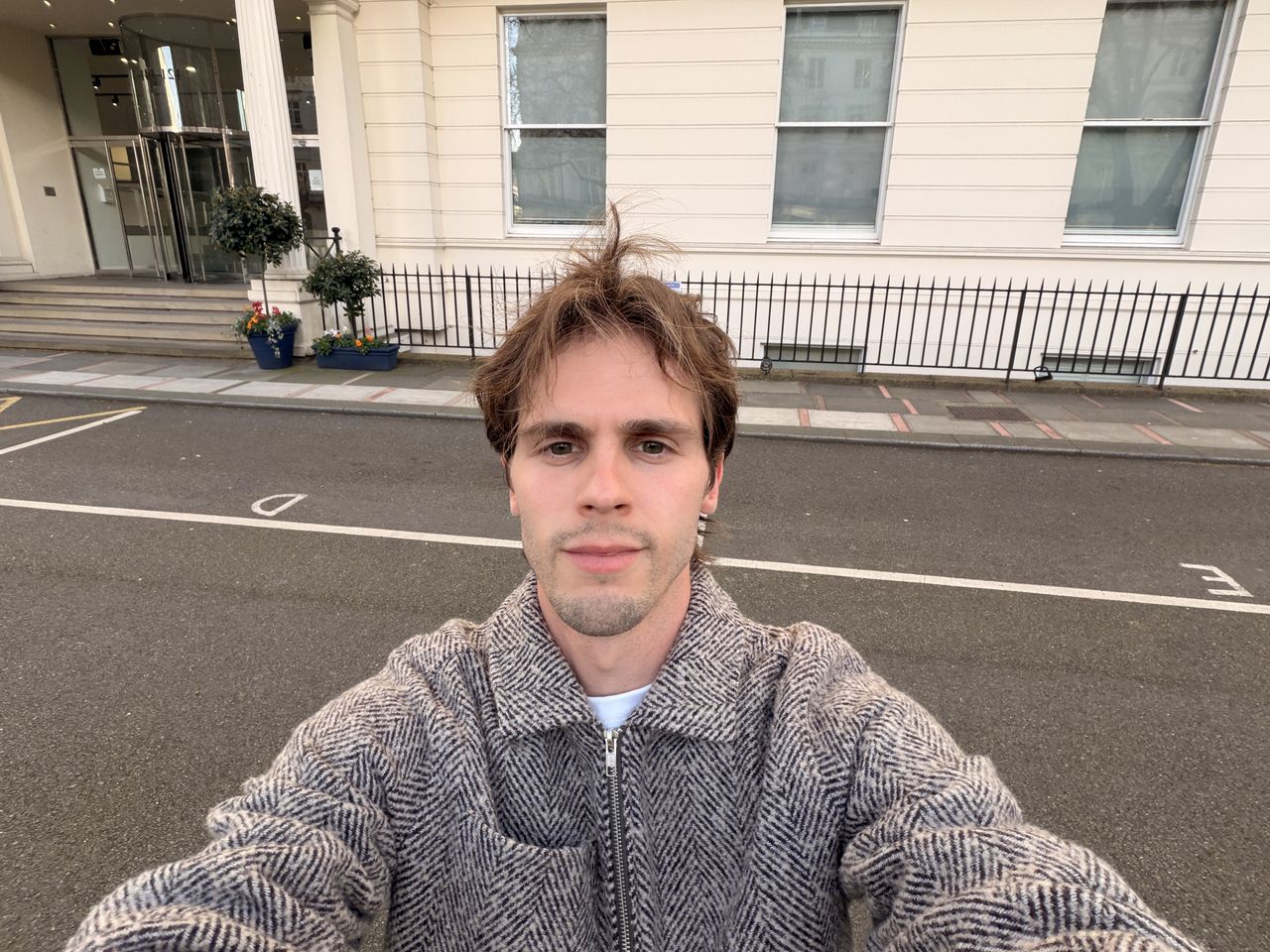 iPhone 17 Pro selfies
