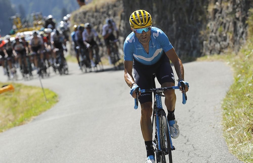 Alejandro Valverde (Movistar) goes on the attack