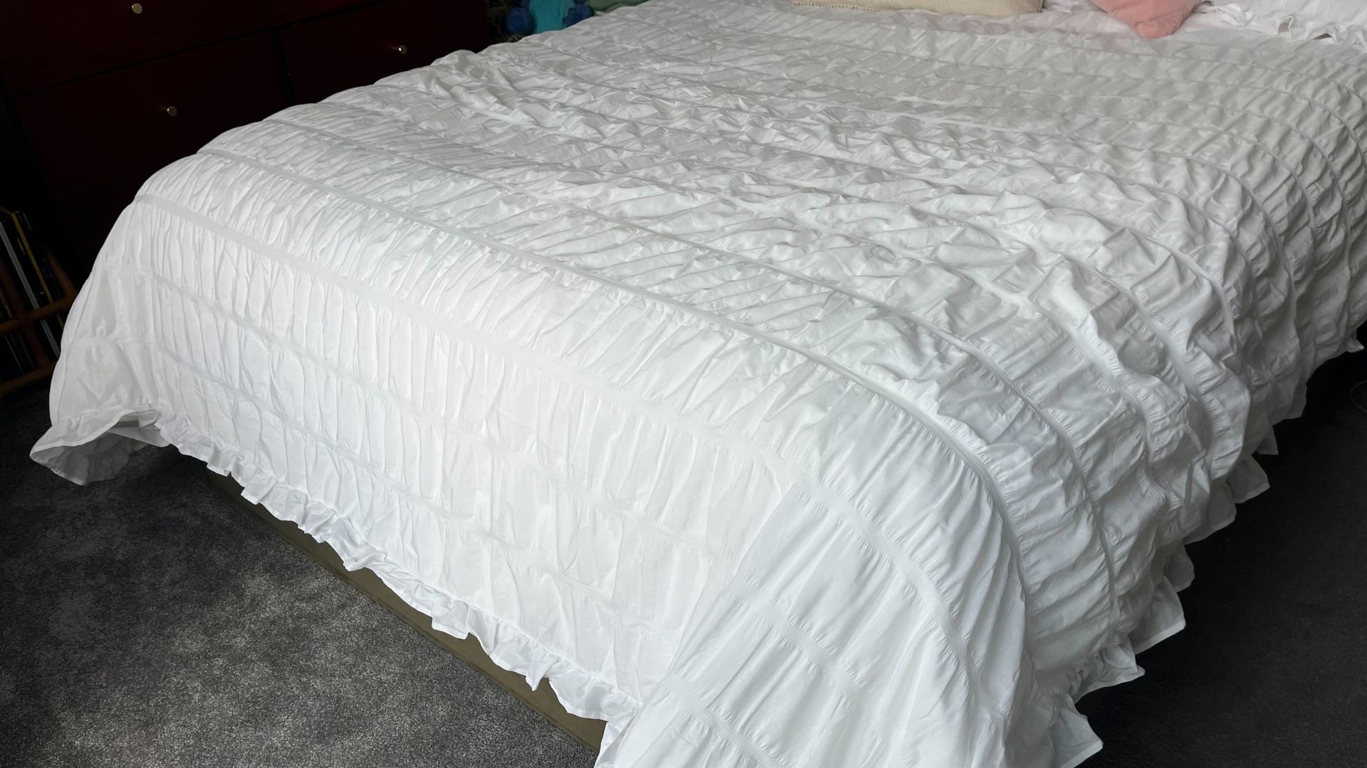 The Larke Nature's Blend Duvet being tested in Emily's room