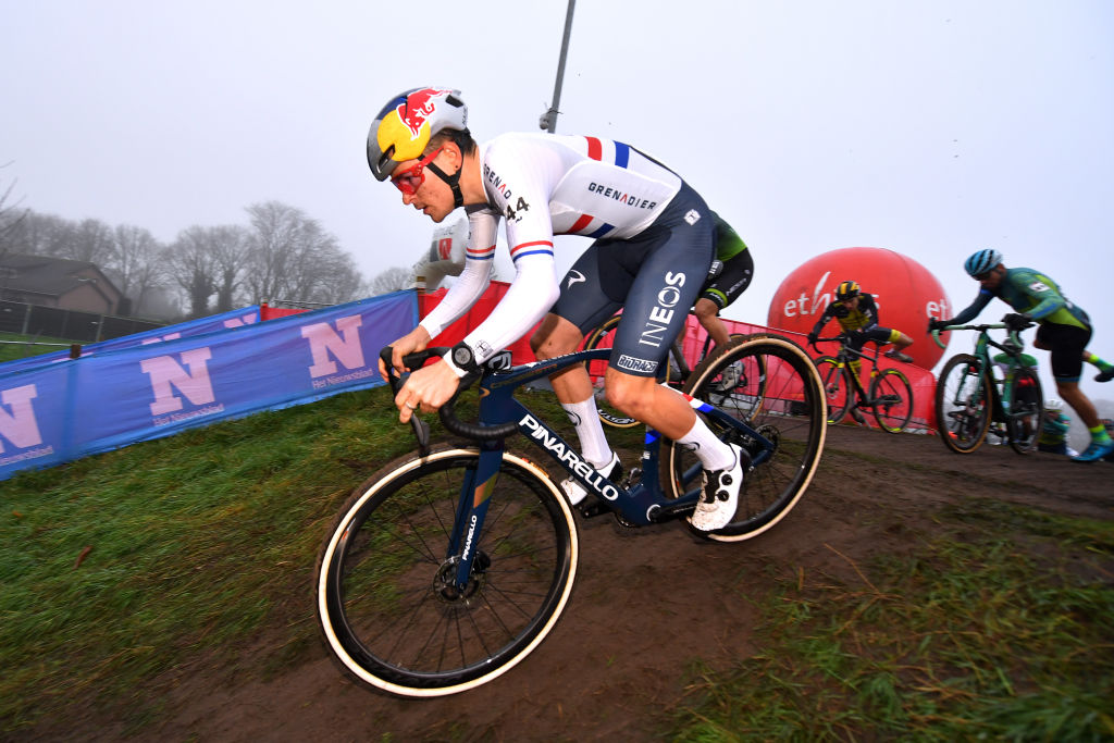 RUCPHEN NETHERLANDS DECEMBER 18 Thomas Pidcock of The United Kingdom and Team INEOS Grenadiers competes during the 9th Rucphen UCI CycloCross Worldcup 2021 Mens Elite CXWorldCup UCIcyclocrossWC on December 18 2021 in Rucphen Netherlands Photo by Luc ClaessenGetty Images