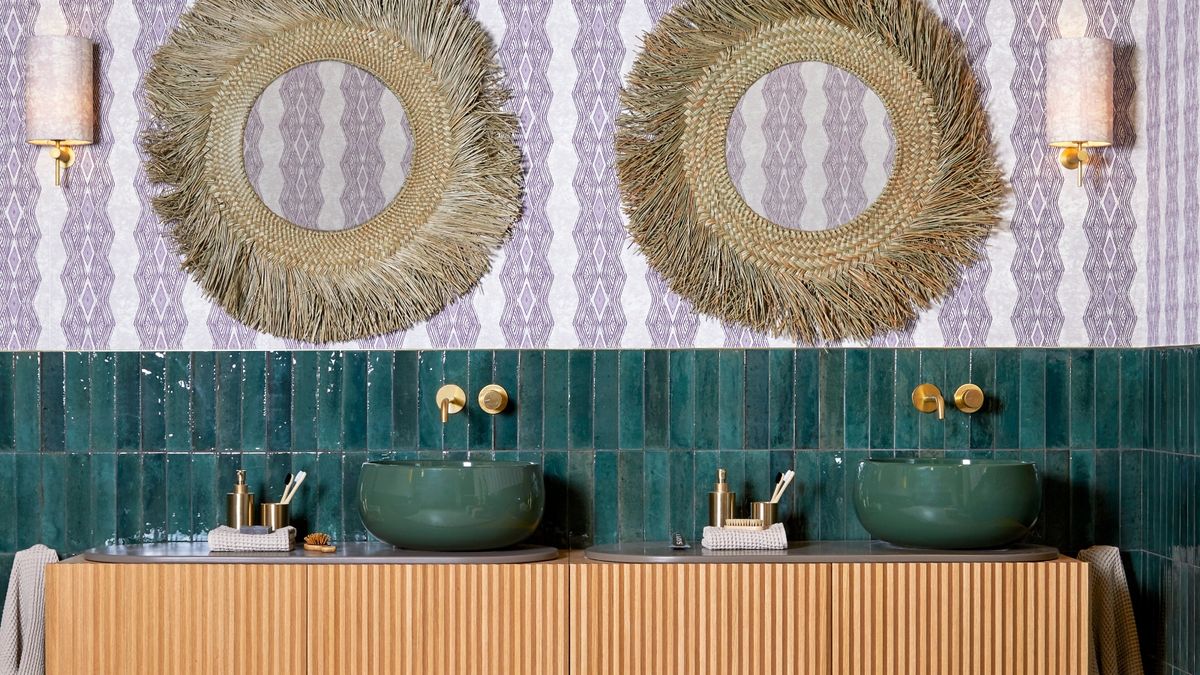 Why designers are bringing lilac into their bathrooms