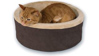 K&H Thermo-Kitty Heated luxury cat bed