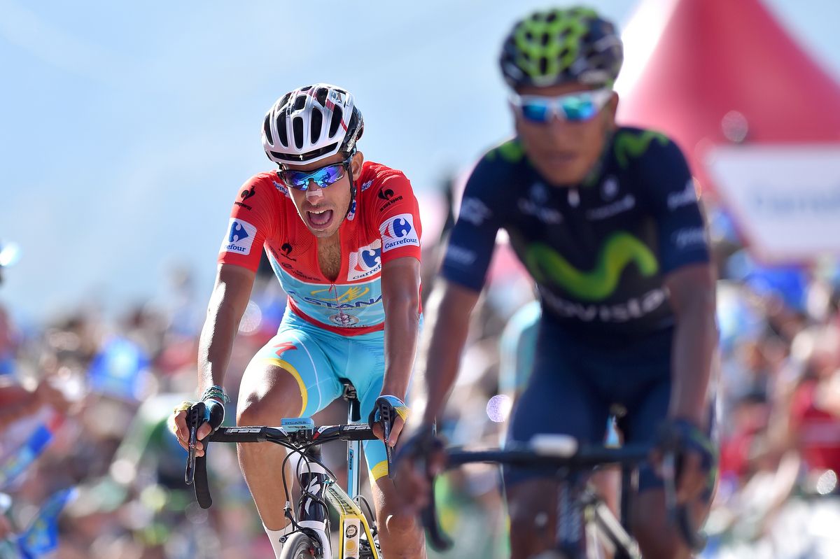 Fabio Aru finishes just behind Nairo Quintana (Movistar)