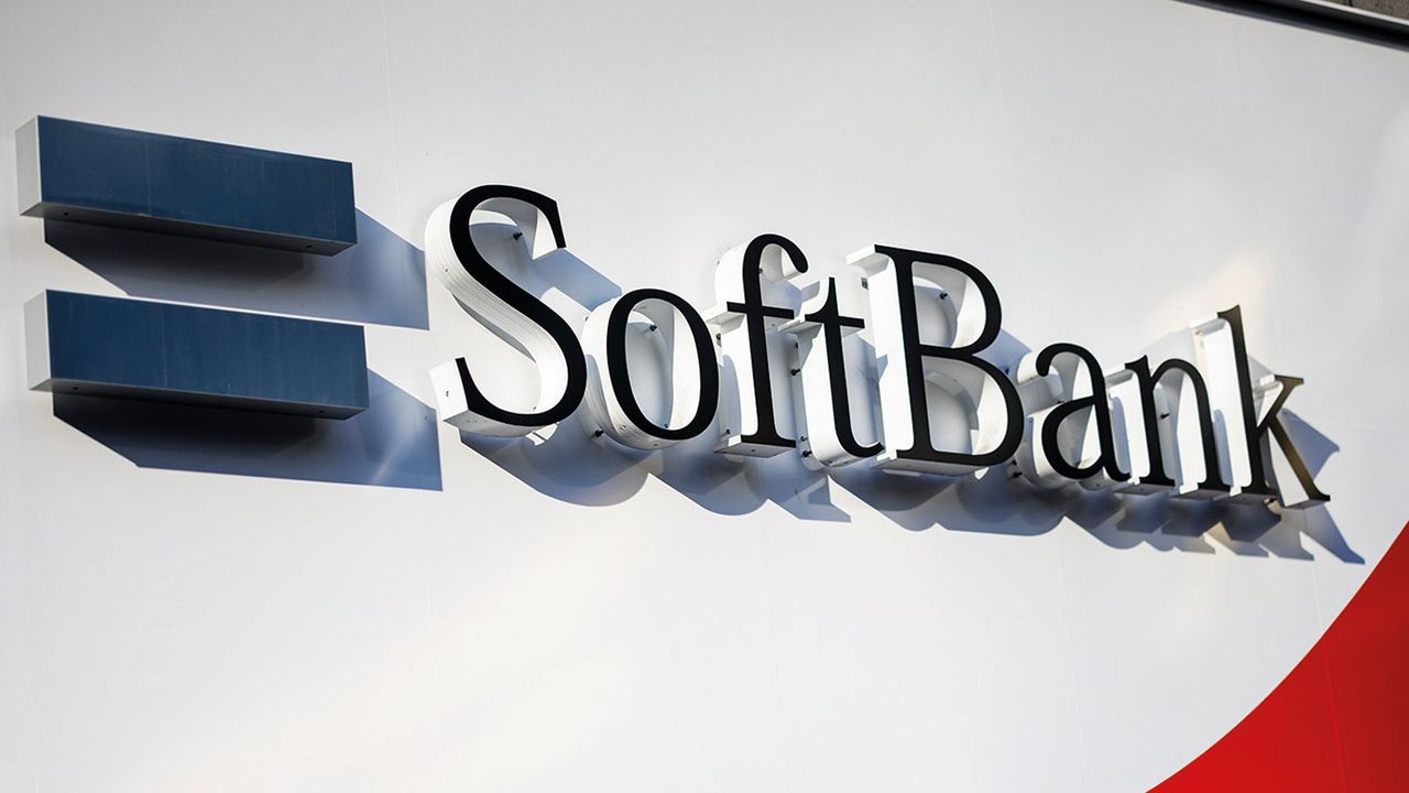 SoftBank logo ©