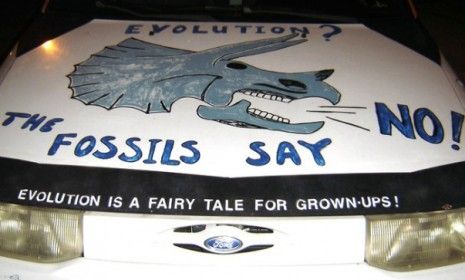 The hood of a car advertises its owner&amp;#039;s creationist beliefs: If a new bill passes in Texas, universities would be barred from discriminating against those who reject evolution.